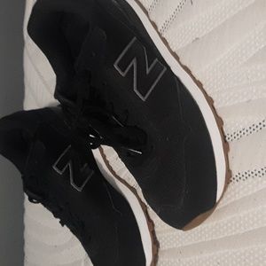 New balance shoes 515 black